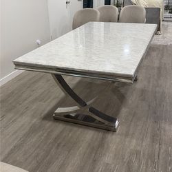 Light grey marble dining table