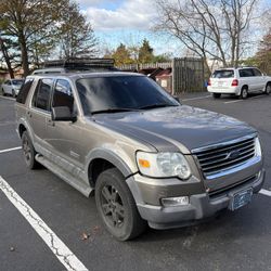 2006 Ford Explorer