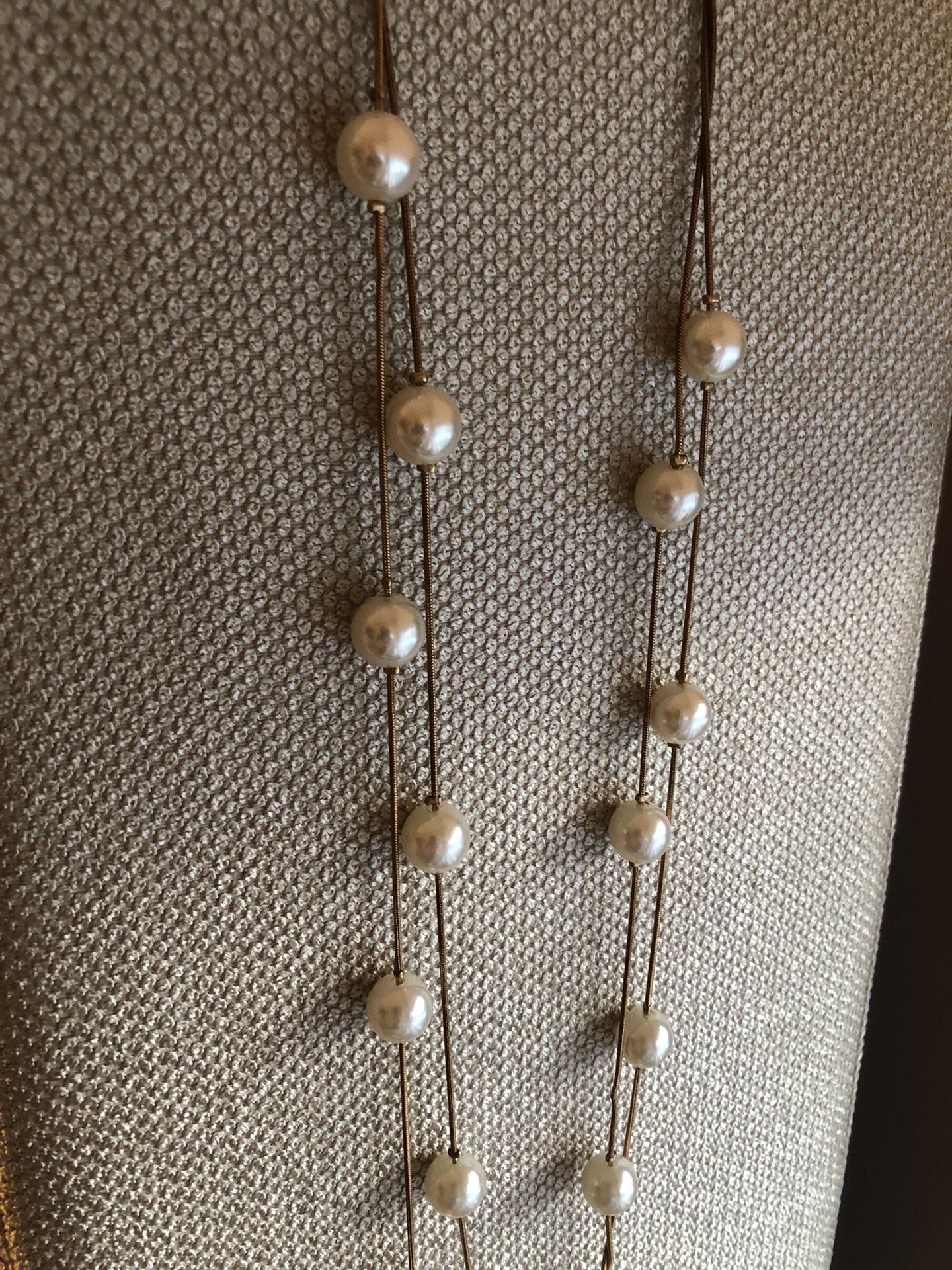 LAYERED NECKLACE with pearls