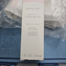Mary Kay Night Solution 