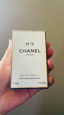 N’5 Chanel Paris