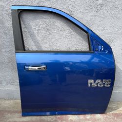 Dodge Ram 1500 Front Right Driver Side Door 2009-2018