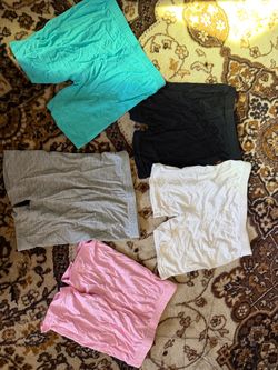Set of 5, toddler girls shorts, fits size 2-4yrs, $5 for all, like new