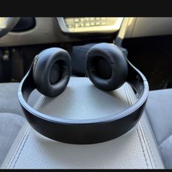 Beats Studio Pro II – Like New w/ Case + Cables - $105