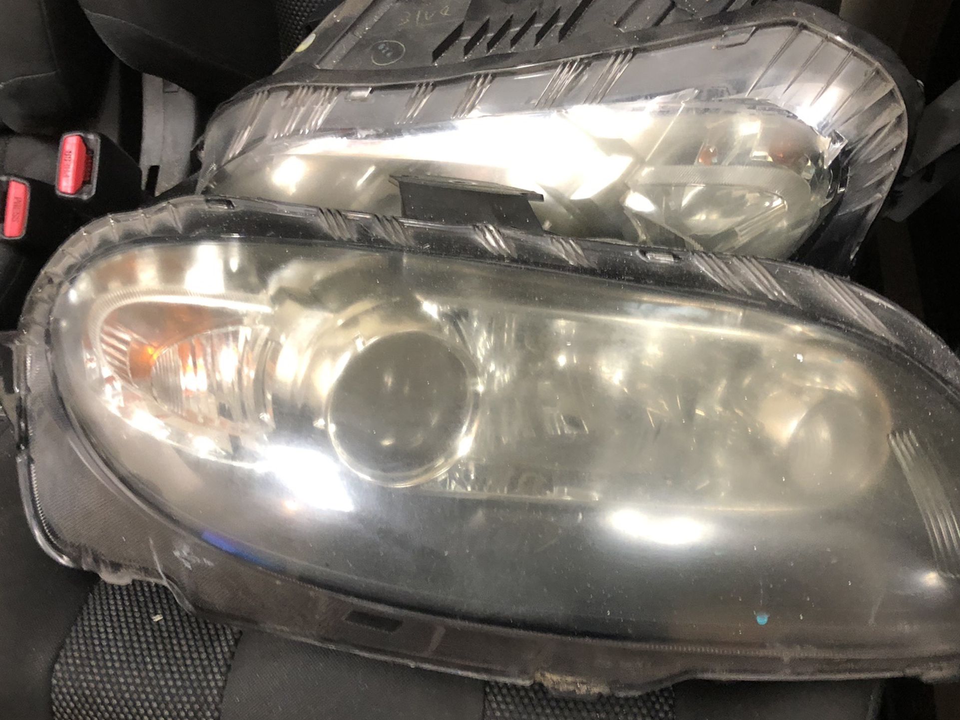 2007 Mazda MX5 Headlights