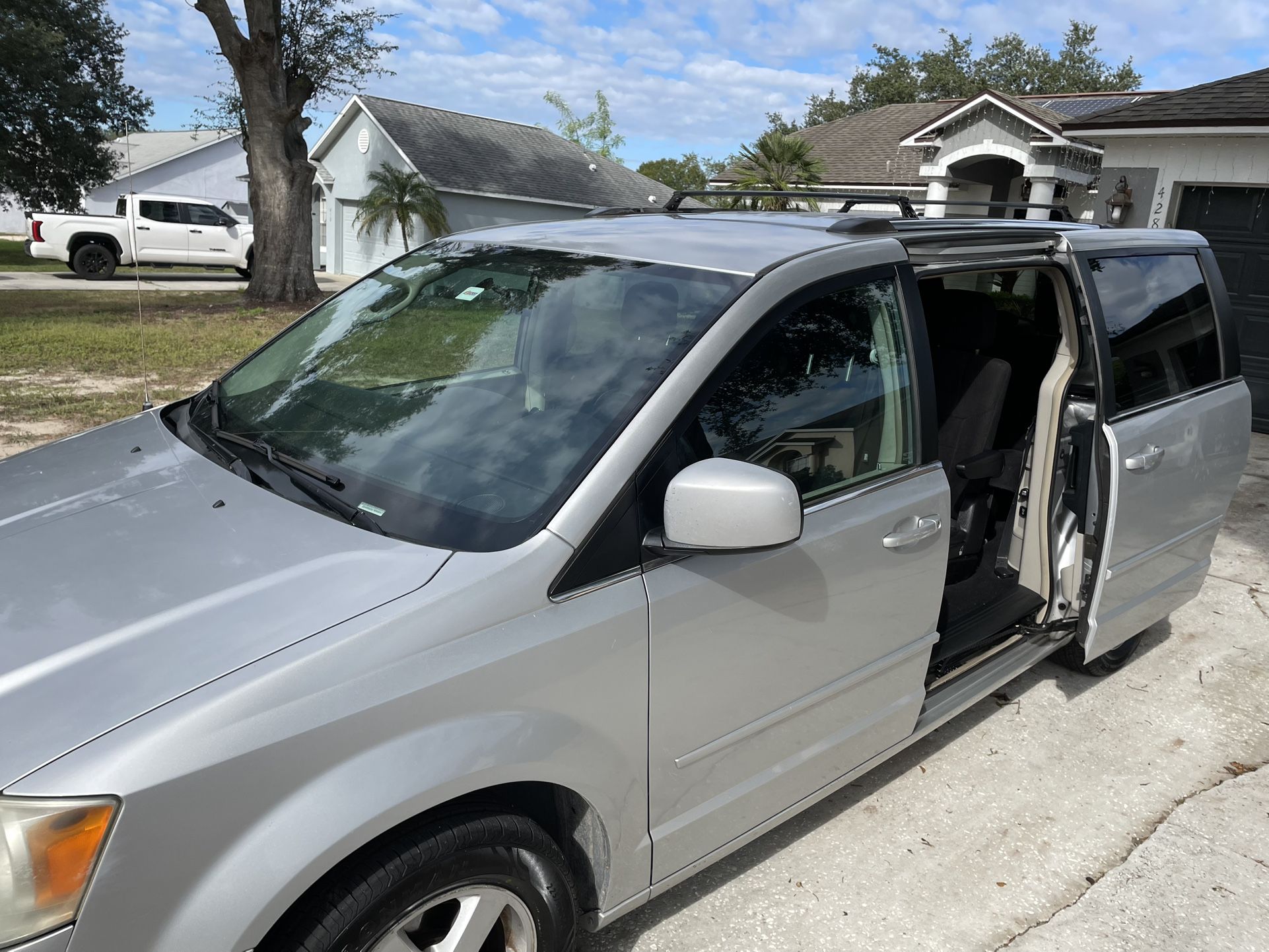 2011 Dodge Caravan/Grand Caravan