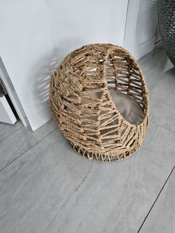 Dome Cocoon basket bed for a dodge or cat