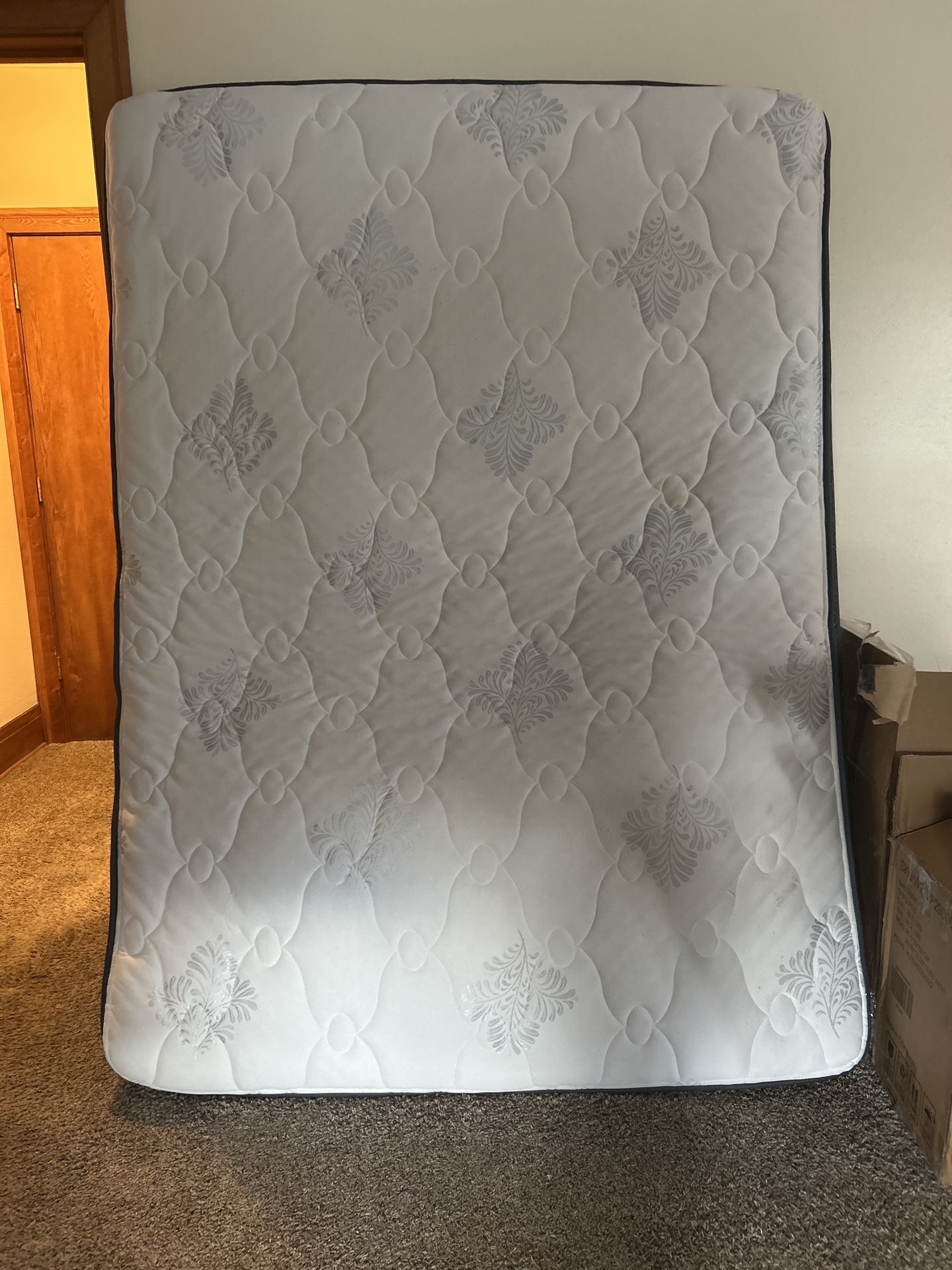 Full Or Queen Size Mattress