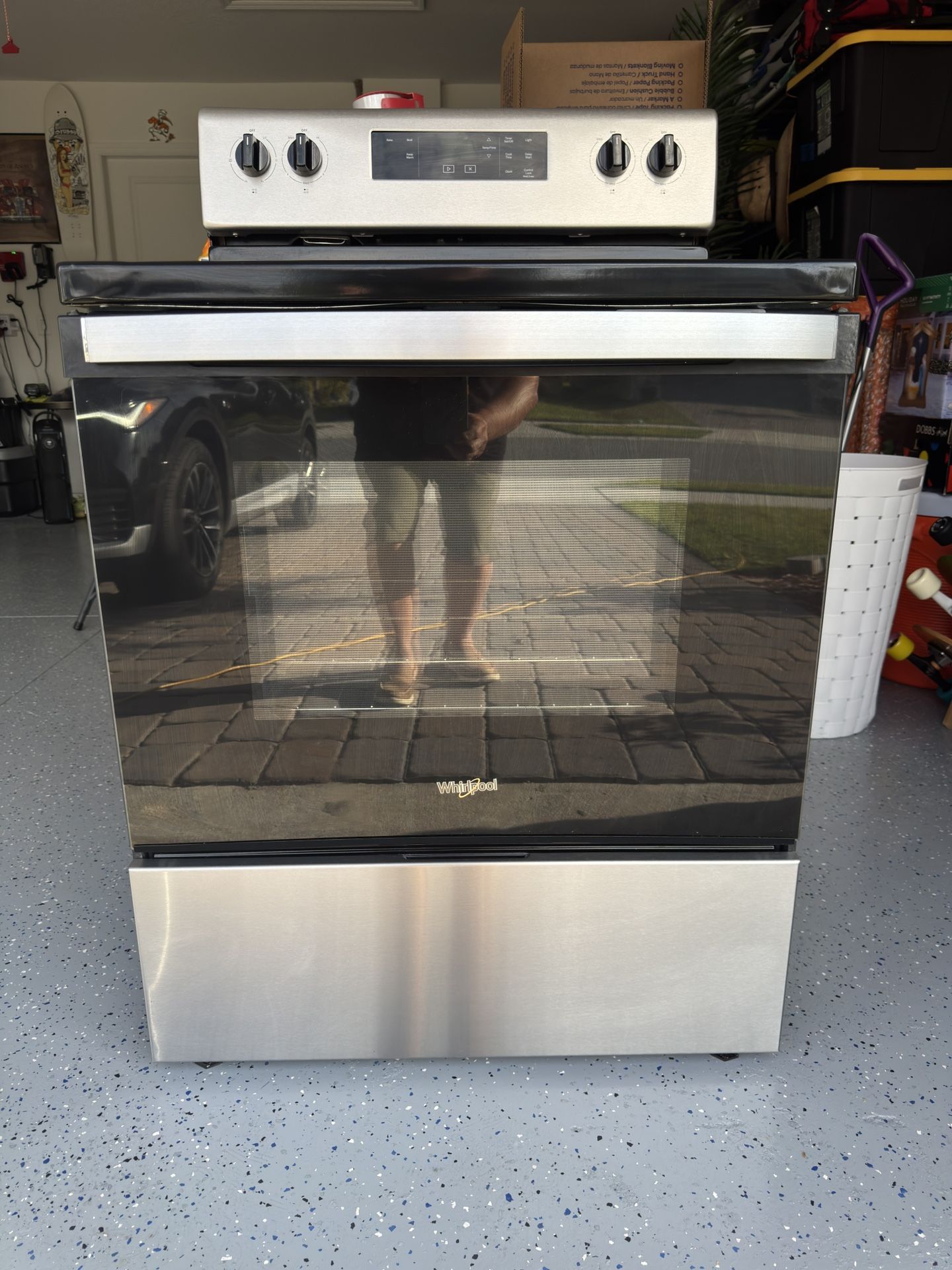 Whirlpool Range With 4 Burners/ Air Fryer Oven