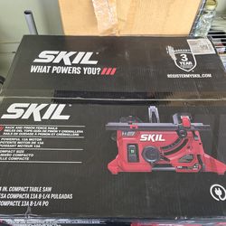 SKILL  Compact Saw
