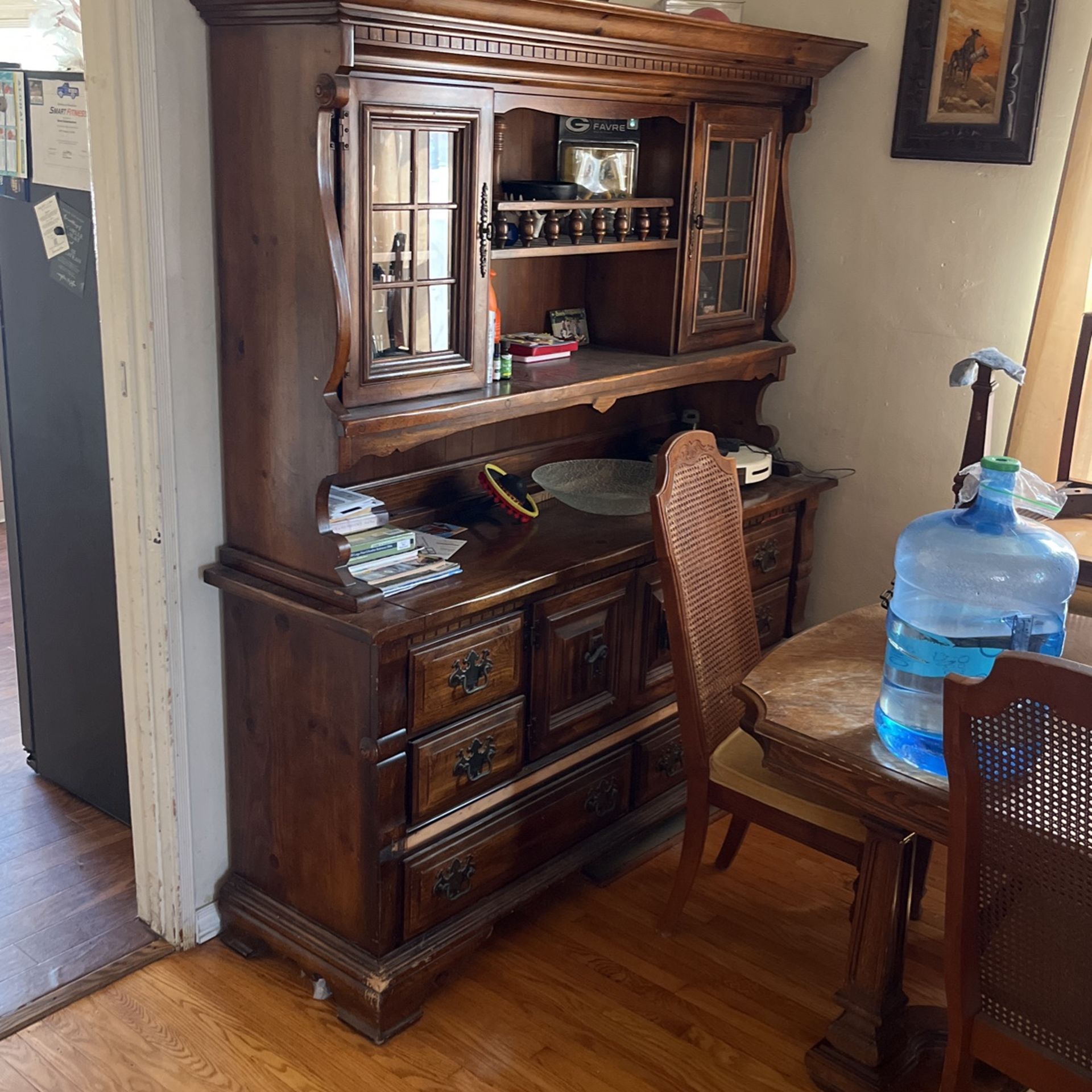 Solid Wood China Cabinet