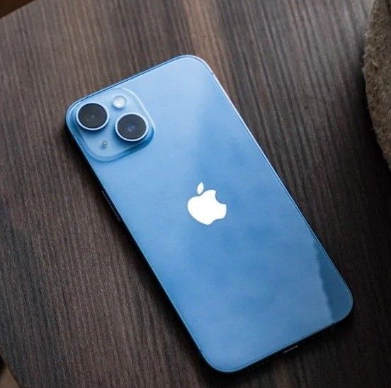 iPhone 14 , Factory Unlocked, Excellent Condition Like New