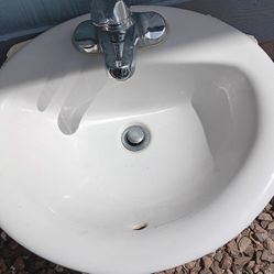 2 Bathroom  Sinks W/ Faucets