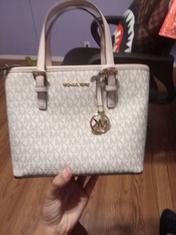 Micheal kors jet set extra small tote