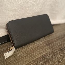 NEW wallet