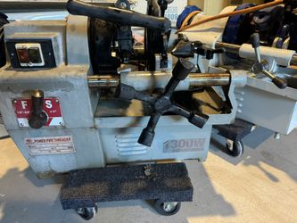 Pipe Threading Machine