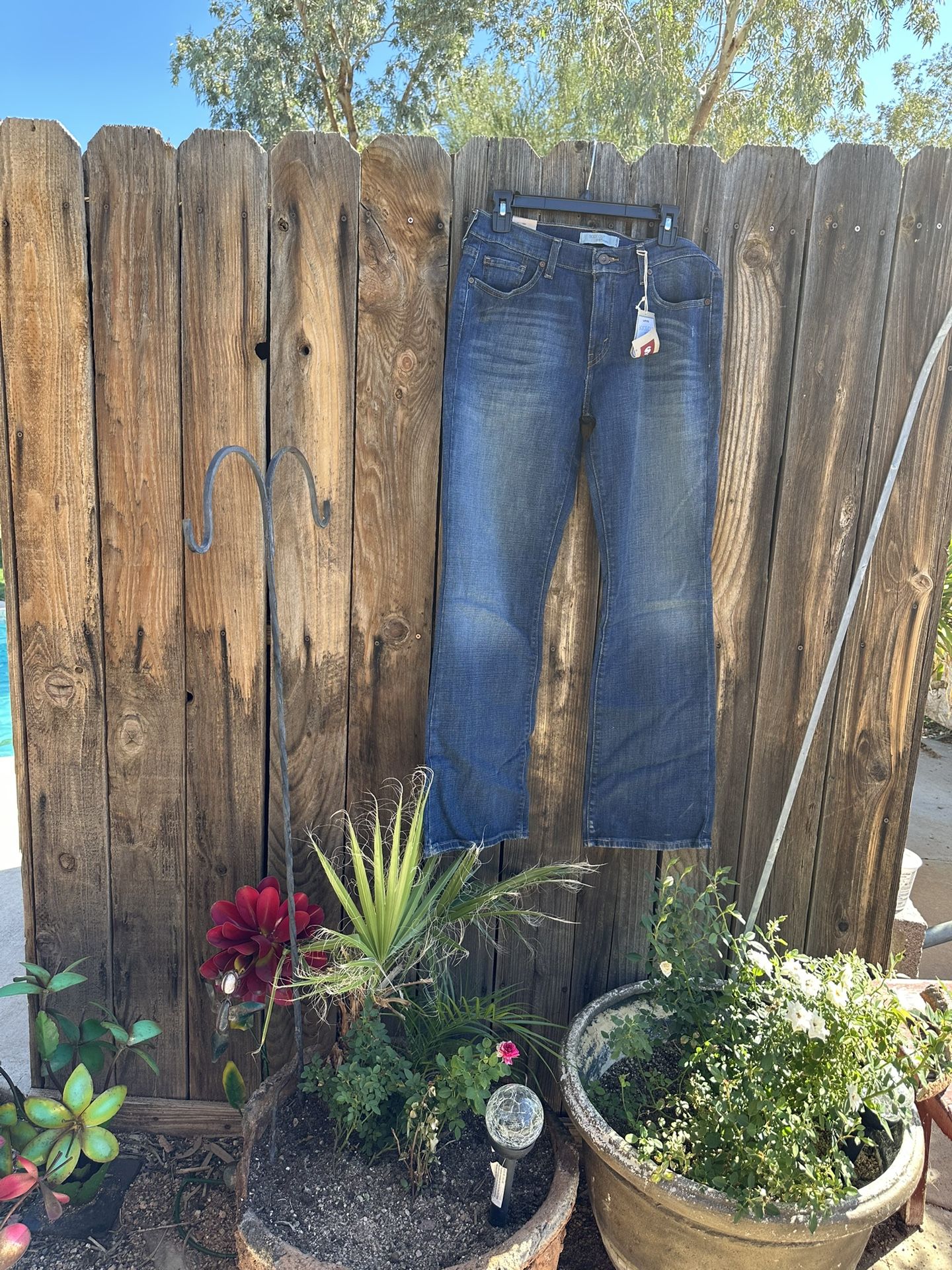 Levi’s 515 Bootcut Womens Size 8 Medium  Blue Jeans NWT