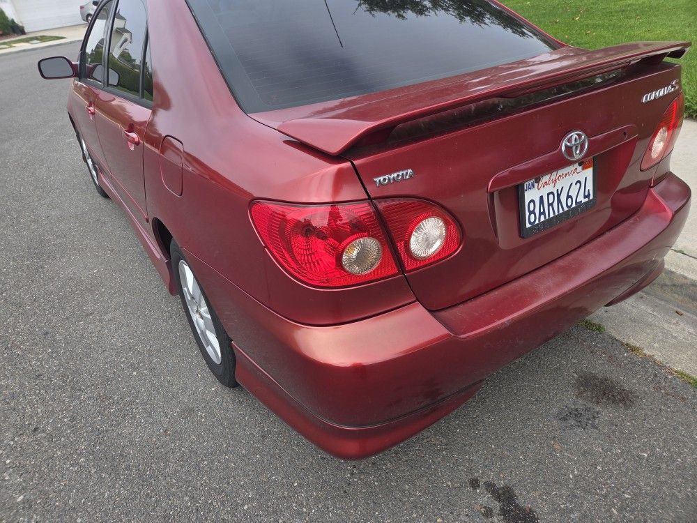 2005 Toyota Corolla