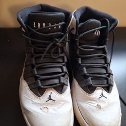 Men's Basketball Shoes 