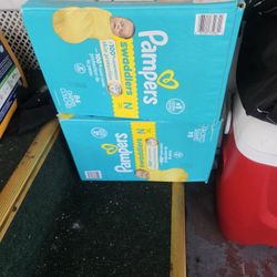 Pampers