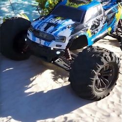 Brand new N Sealed  Extremely Big LAEGENDARY 1:10 Scale 4x4 Off-Road RC Truck - Hobby Grade Brushed Motor Truck