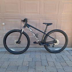 SPECIALIZED ROCKHOPPER SPORT 29 ER MOUNTAIN BIKE LIKE NEW ( CHECK MY OTHER BIKES)