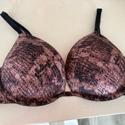 Victoria’s Secret Bra 