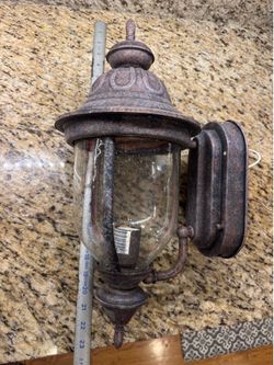 Heath Zenith Model 4146 Motion Sensing Outdoor Wall Lantern