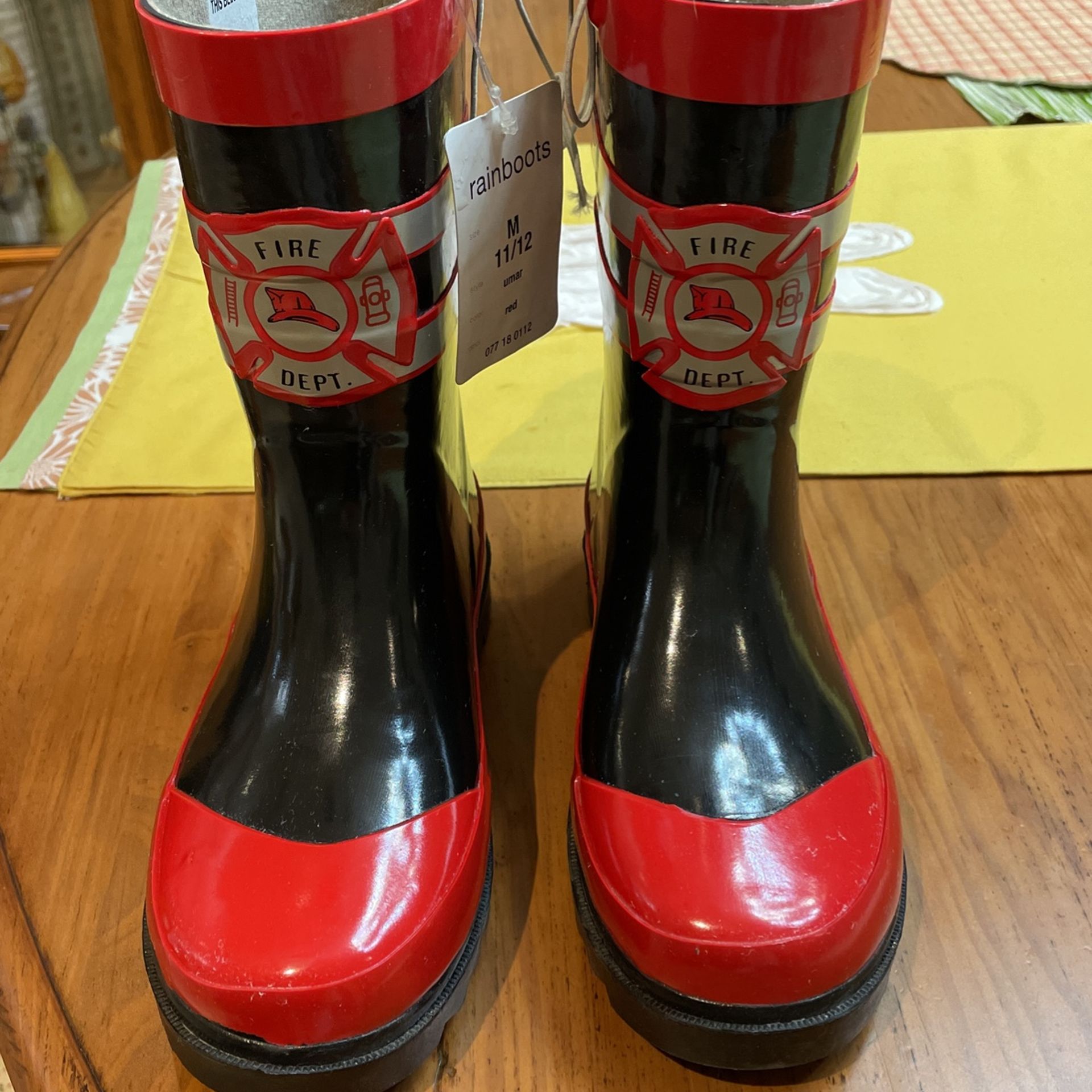Boys Fireman Rain Boots Size 11/12