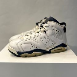Air Jordan 6 Midnight Navy Size 6y 