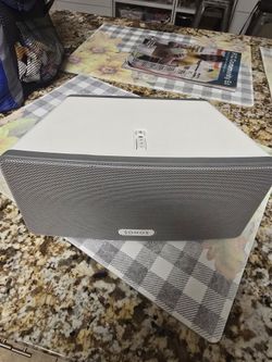 Sonos Play 3 Wireless Wi-Fi Speaker 