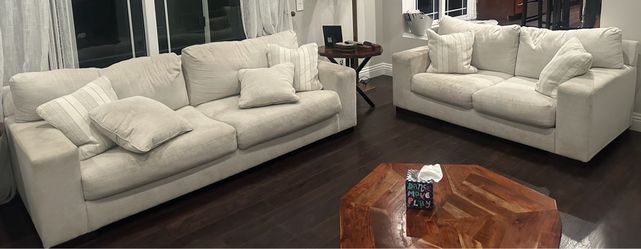 Cream Fabric Loveseat with Throw Pillows