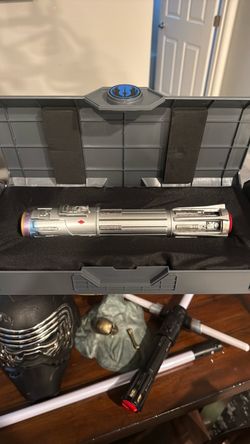 Ben solo lightsaber hilt Disney edition