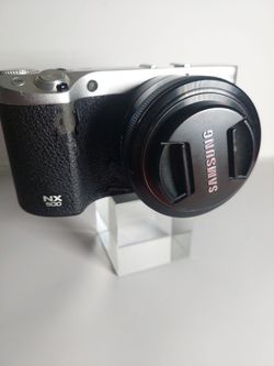 Samsung NX500 4K Camera + Razor-Sharp 30mm f/2 Pancake Lens $250.00