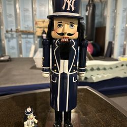 NY Yankees Nutcracker Rare Collectible 