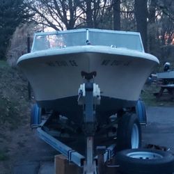 22 ' Bay Boat On A Load Right Trailer 