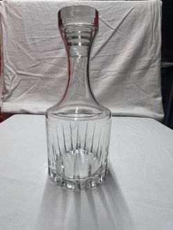 10" Crystal Decanter w/ Stopper