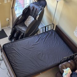 Adjustable medical bed 