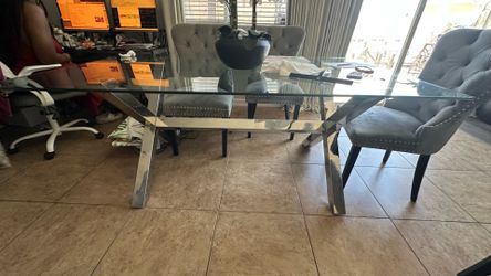 Zgallerie dining table
