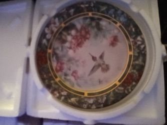 Collectable plates