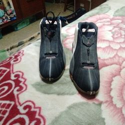 Jordan Tennis Shoes Size 11.5