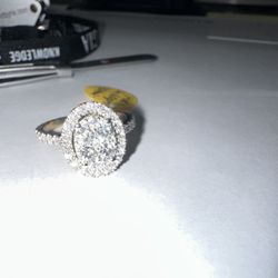 1 CTTW natural Diamond Ring