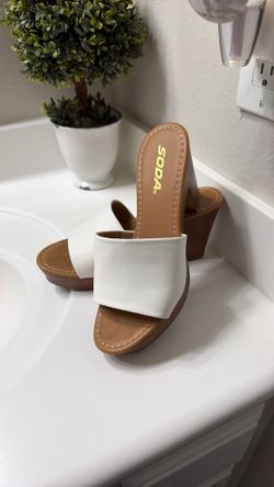 White fashion wedges
