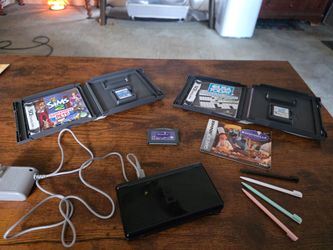 Nintendo DS Lite Bundle