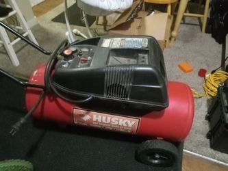 Husky 15gallon Compresser 