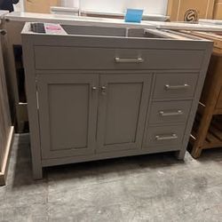 42” Solid Wood Bathroom Vanity Cabinet (NoTop)