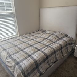 Comfy plush Queen Size Bed & Box Frame for sale!! Need to sell by Sep 9/10!!