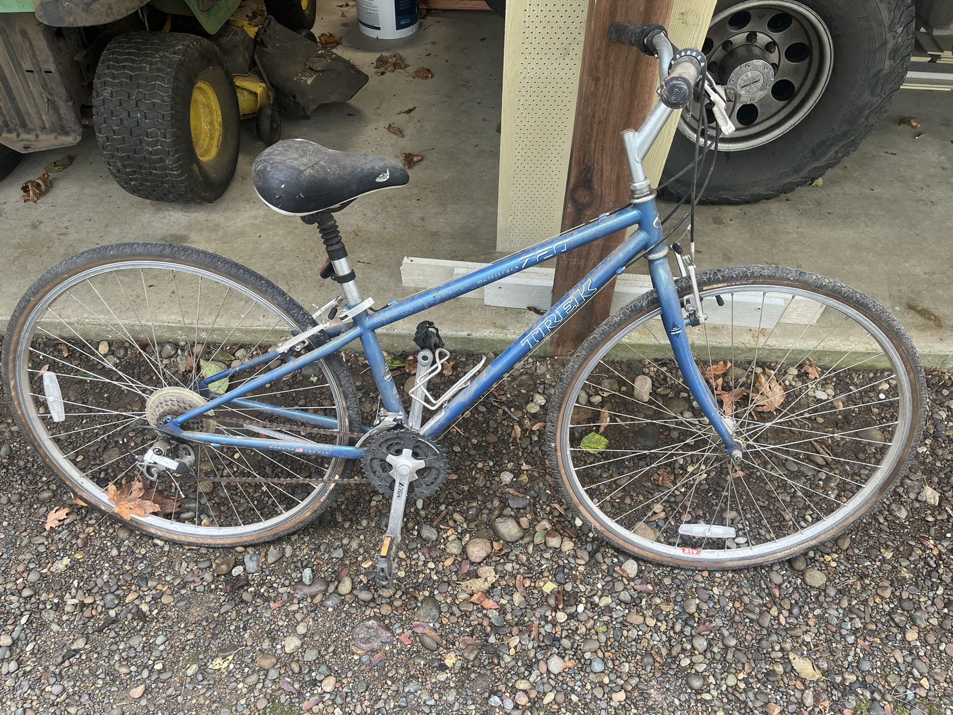 Trek 21 Speed Road Bike