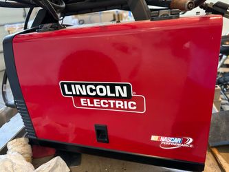 Lincoln Electric 120 - Volt Wire Feed Welder