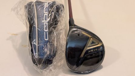 RH BRAND NEW COBRA F. MAX #7 WOOD 23* R.
ana S. FLEX SUPERCHARGER PRO LAUNCH GRAPHITE SHAFT W/ NEW GOLF PRIDE GRIP Including a New Cobra Hybrid hea